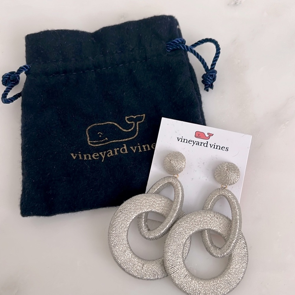 Vineyard Vines silver thread wrapped double hoop earrings, NWT